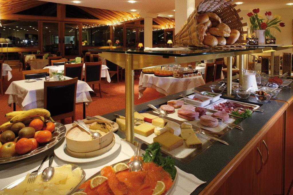 Hotel Alfa Zermatt Restaurant foto